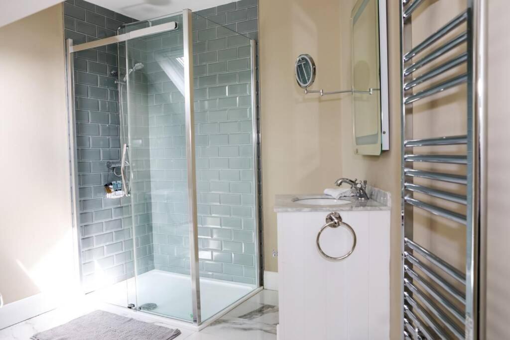 5* Self Catering *